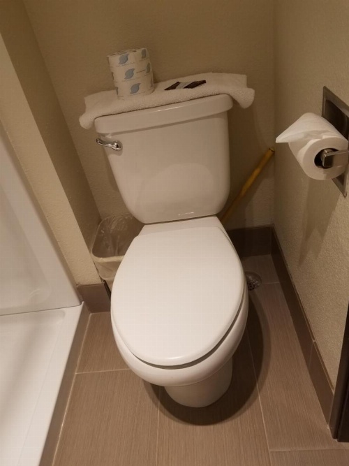 Travel Time Motel image 11